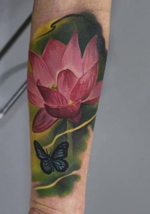 lotusbloem tattoo